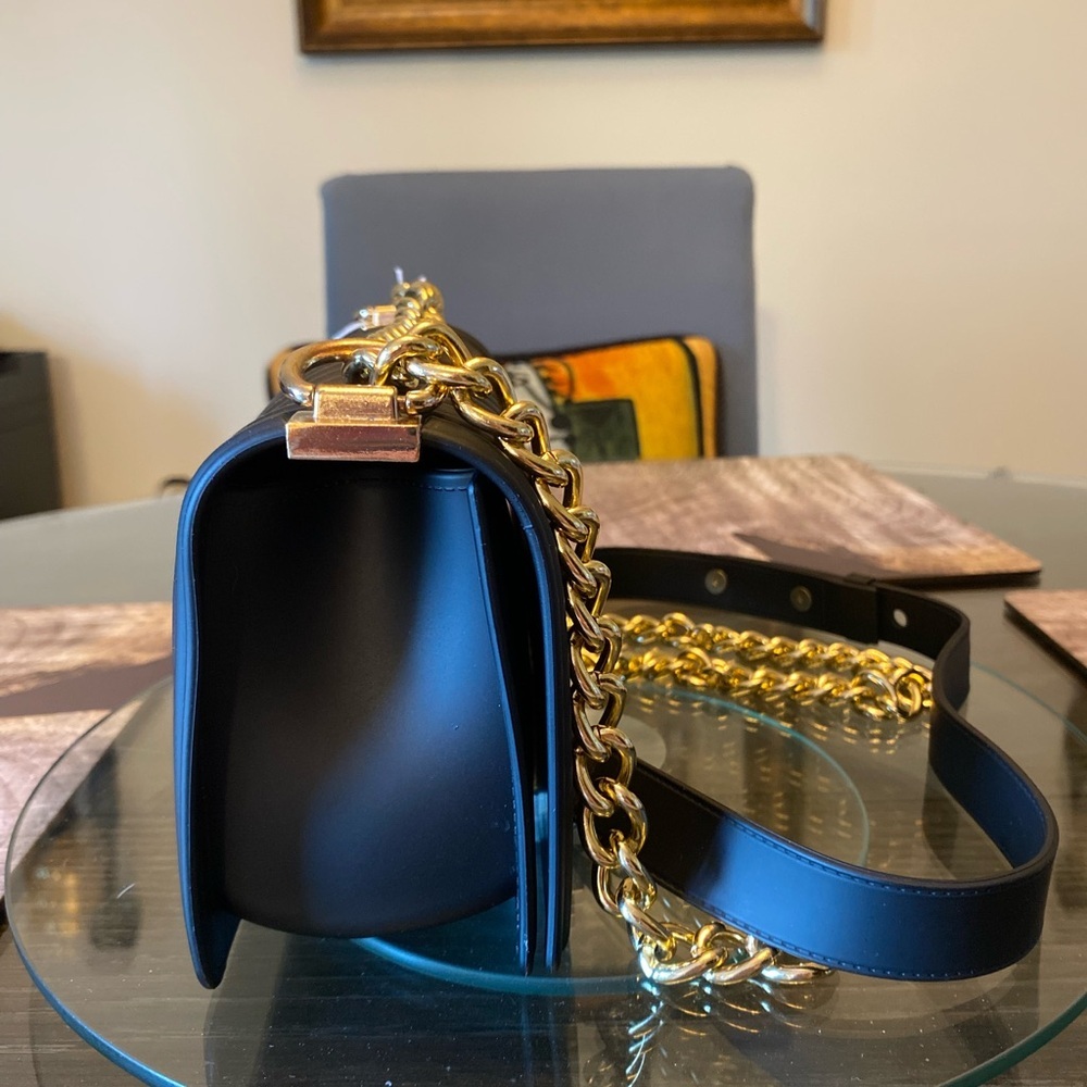 Chic Black and Gold Crossbody Bag - Picture 2 of 5